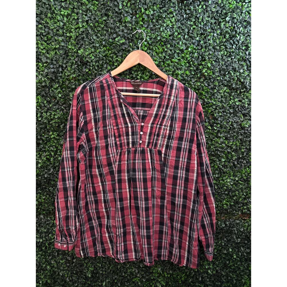 Bit & Bridle, Red and Black Plaid,  Women’s L, Long sleeve  Pullover blouse